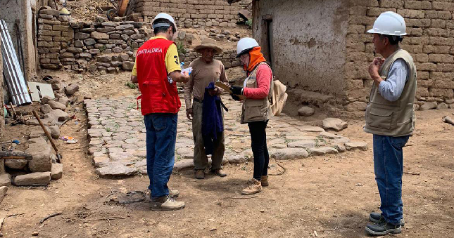 La Contraloría General advirtió retraso, así como deficiencias de construcción en el proyecto de mejoramiento del servicio de agua potable e instalación de unidades básicas sanitarias en los caseríos de Huertas, Cinracanra, Lloques, México, Pampa Colorada y Lluan, que pertenecen a la provincia de Julcán y cuyo costo asciende a S/8 729 228.
