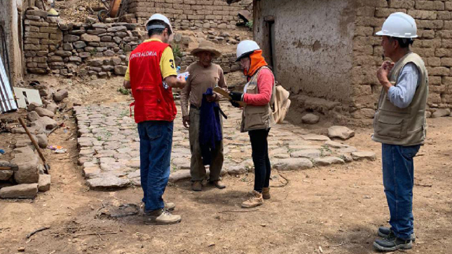 La Contraloría General advirtió retraso, así como deficiencias de construcción en el proyecto de mejoramiento del servicio de agua potable e instalación de unidades básicas sanitarias en los caseríos de Huertas, Cinracanra, Lloques, México, Pampa Colorada y Lluan, que pertenecen a la provincia de Julcán y cuyo costo asciende a S/8 729 228.