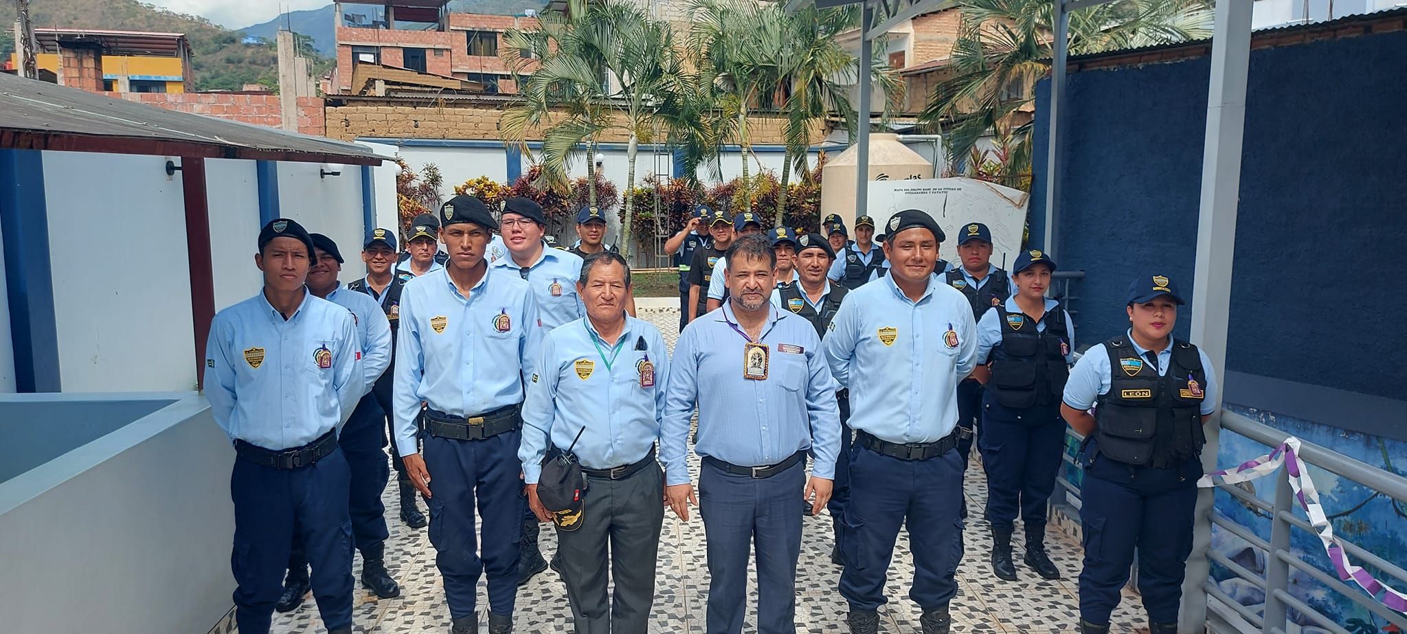 Ceremonia de bendición de la imagen del Señor de los Milagros patrono de la División de Seguridad Ciudadana y Gerencia de Servicios Públicos