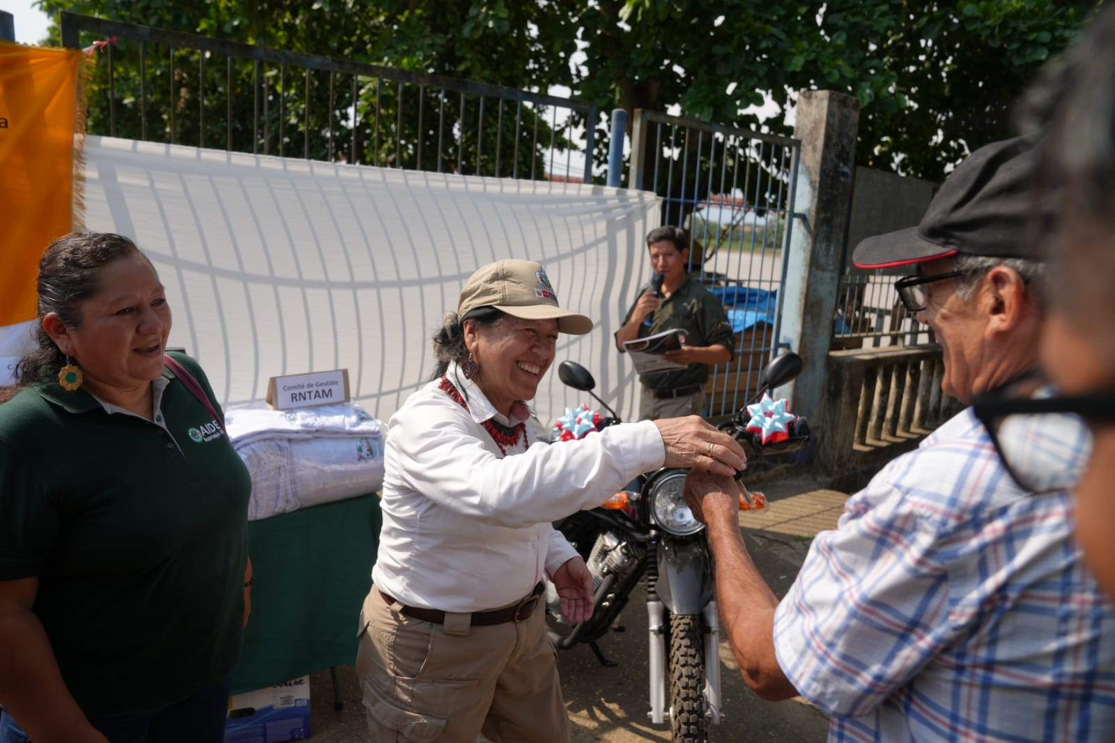 Equipamiento Tambopata