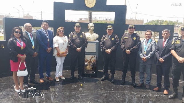 El Cenotafio, erigido en memoria del ilustre Mariano Santos Mateos, quien sacrificó su vida en aras de la seguridad y la justicia, representa un tributo a su valentía y servicio desinteresado.