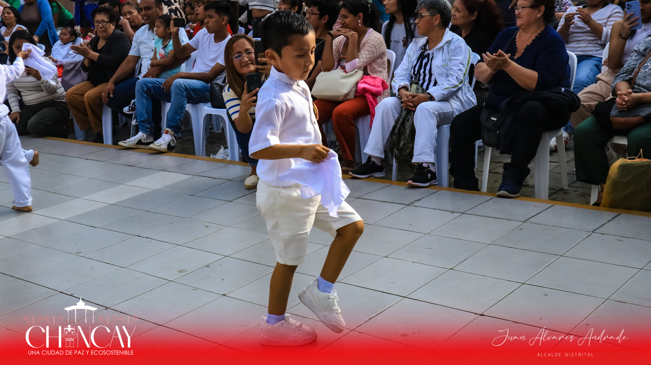 Este emocionante evento cultural, que tuvo lugar en la Plaza de Armas de Chancay, se destacó por su objetivo de difundir el arte y la cultura entre los estudiantes y la comunidad local.