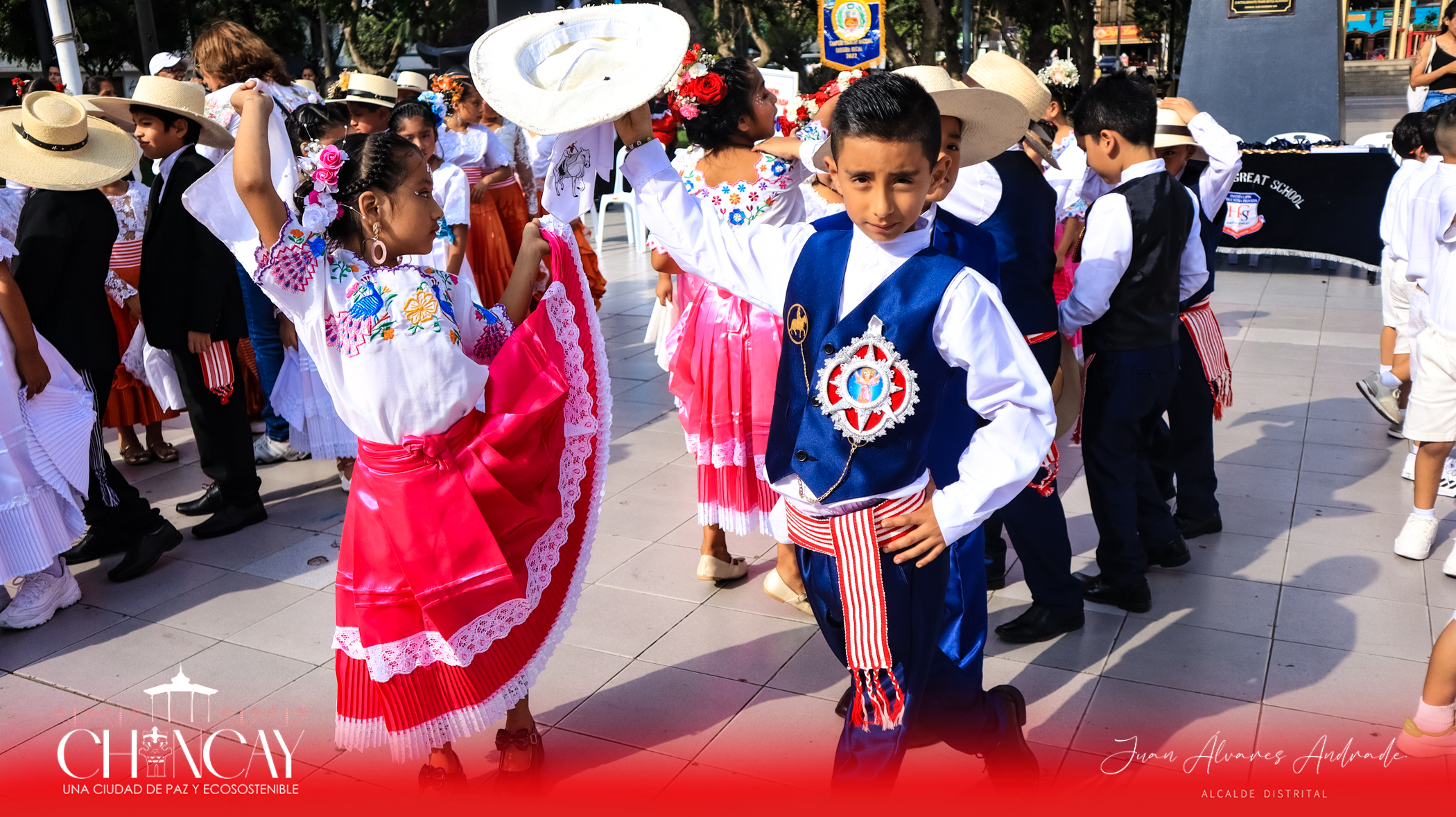 Este emocionante evento cultural, que tuvo lugar en la Plaza de Armas de Chancay, se destacó por su objetivo de difundir el arte y la cultura entre los estudiantes y la comunidad local.