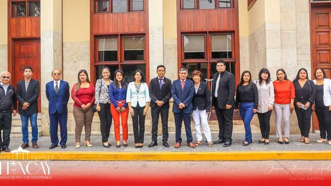 La distinguida presencia del regidor Ranulfo Pepe Salazar, quien encabezó la ceremonia, junto con nuestros funcionarios de la Subgerencia de Bienestar e Inclusión Social, incluyendo sus oficinas.