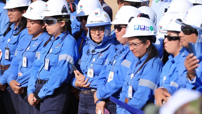 Gobernador Regional logra un hito histórico de más de 1 millón de dólares para Talara