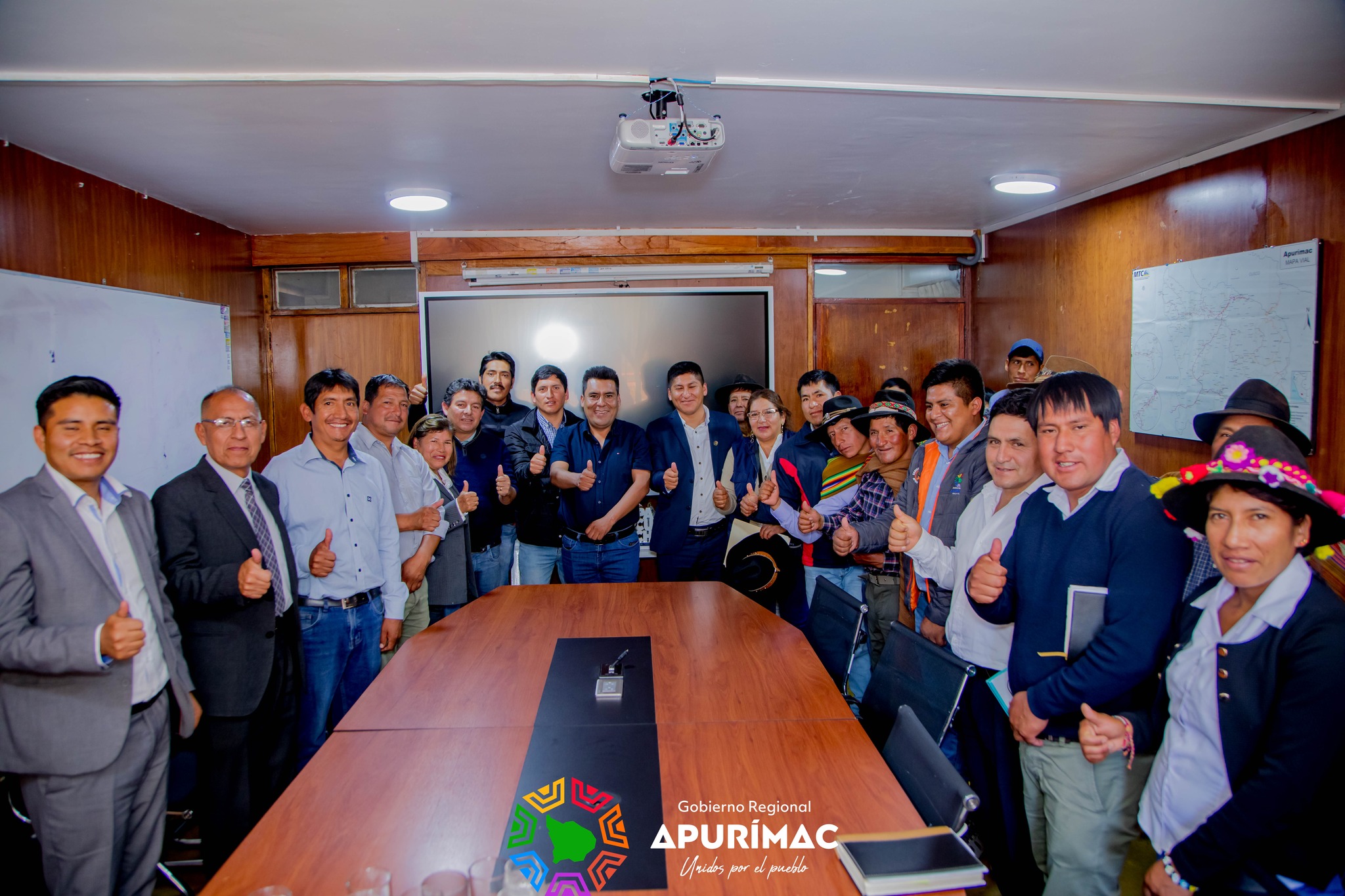 Gobernador regional afianza trabajo articulado con alcalde de Curahuasi para la construcción de la I.E Secundaria Mario Vargas Llosa