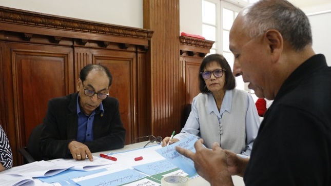 La Contraloría General, a través de su Programa de Voluntariado “Mentores de Control Social”, logró que 8 entidades públicas del departamento de Lima y la Provincia Constitucional del Callao cumplieran con la implementación de la Mesa de Partes Digital durante el último mes, pero aún existen otras 5 pendientes de cumplir con esta obligación dispuesta por ley.