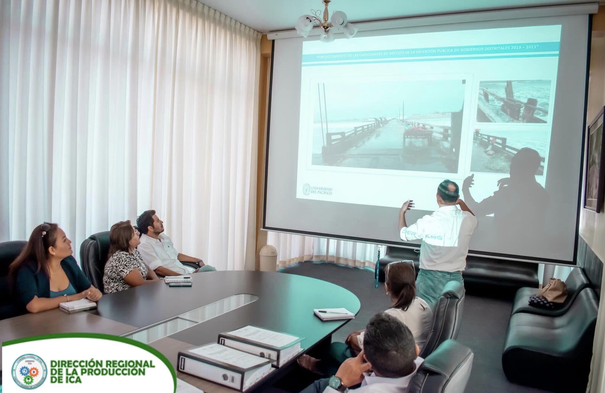 Propuesta de mantenimiento del muelle de Tambo de Mora, a cargo Walter Guillén, coordinador de proyectos de la Universidad del Pacífico
