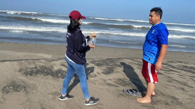 Playas de Pimentel y Puerto Eten son aptas para bañistas