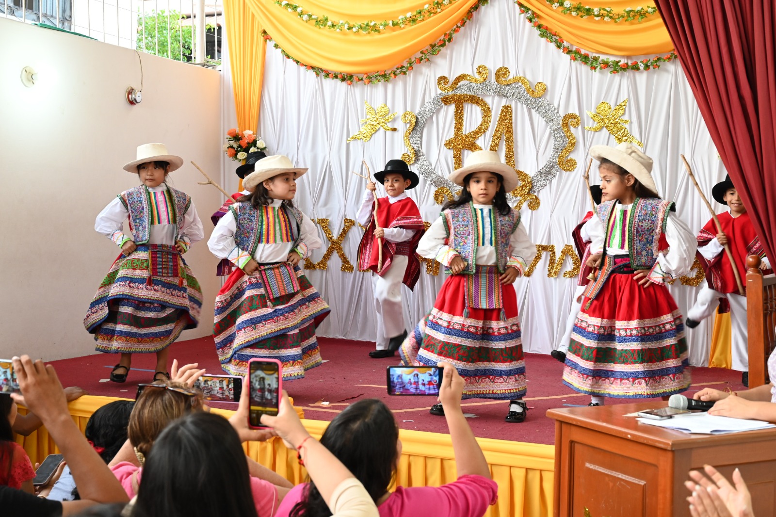 MPP reconoce labor educativa la Institución Educativa Reina de Los Ángeles