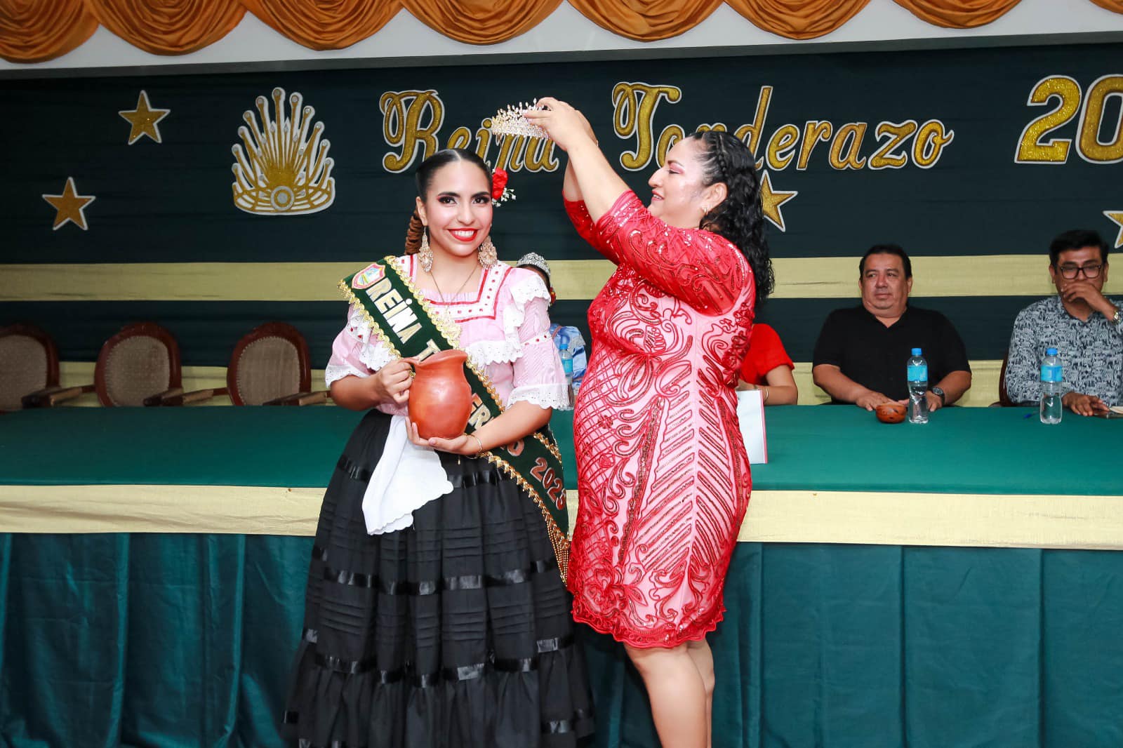Ana Rossana Ibañez Es Elegida “Señorita Tonderazo Del Chira 2023”