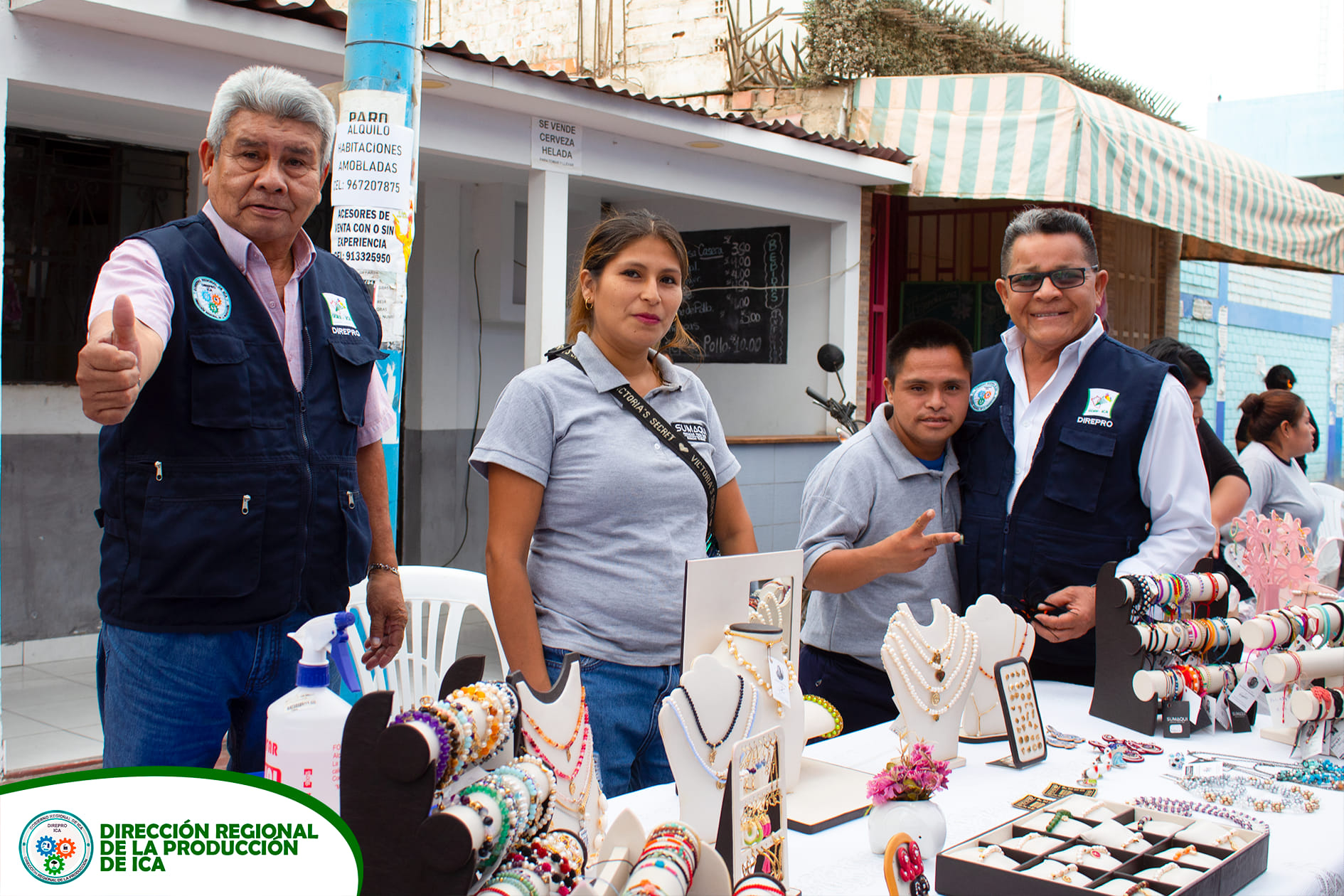 La apertura a la  "Gran Expo-MYPE de Emprendimiento" por el día Internacional de las MYPES