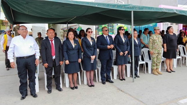 Fotogalería | DESFILE POR EL 83 ANIVERSARIO DE LA I.E. SANTA ÚRSULA