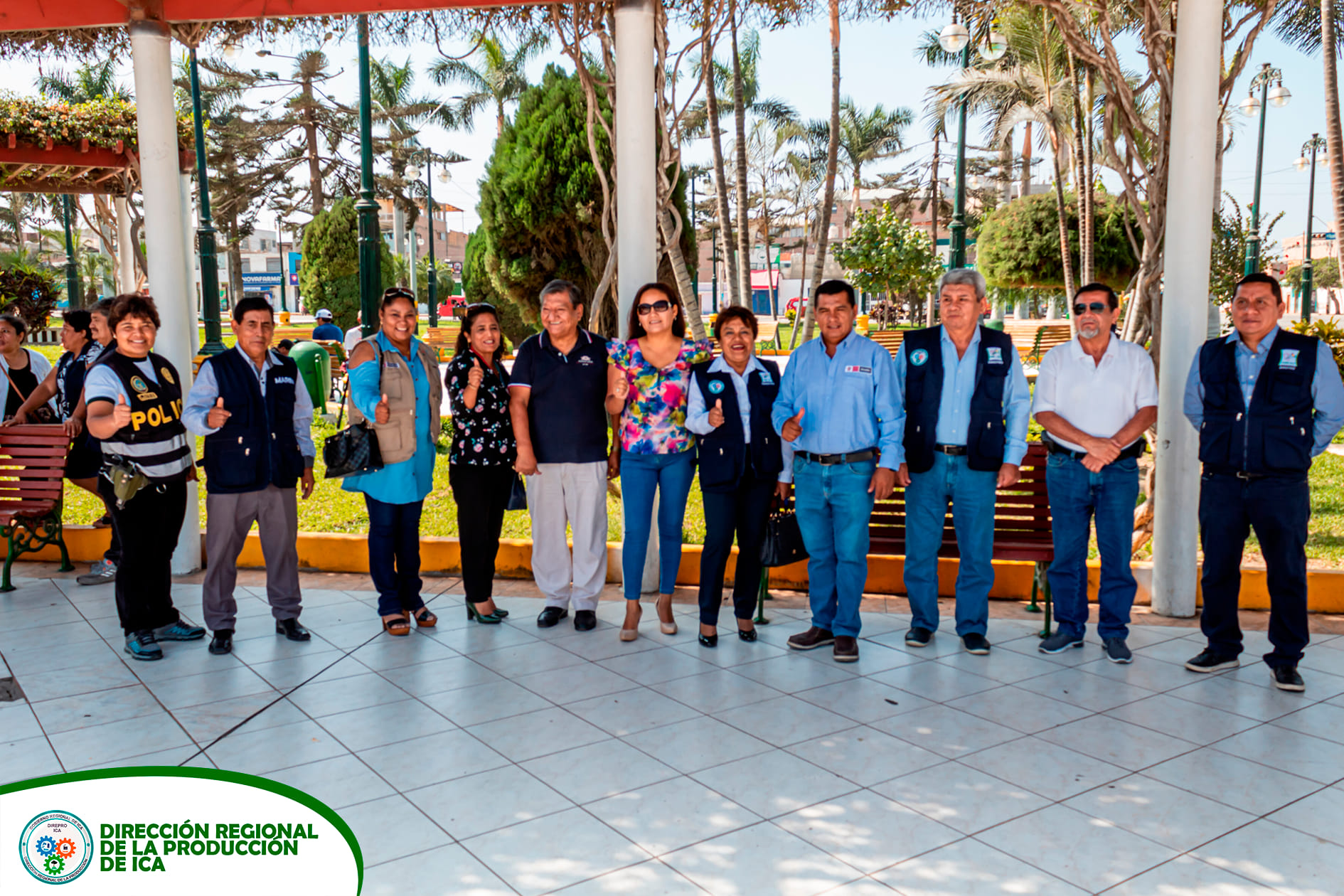 El Izamiento de la Bandera en la Plaza de Armas de Pueblo Nuevo Chincha