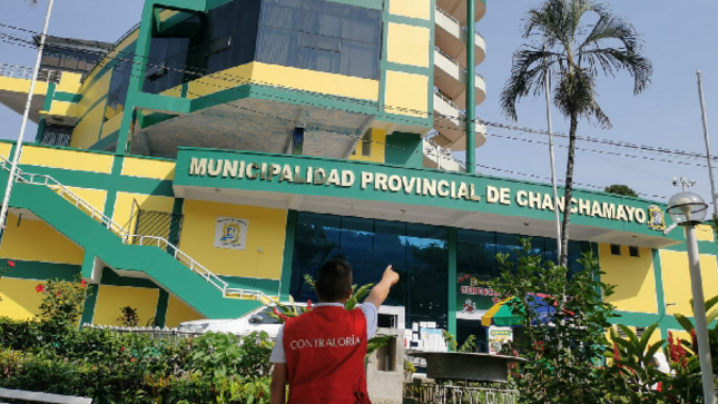 La ciudadanía de la provincia de Chanchamayo, en la región Junín, podrá presentar y exponer sus denuncias sobre el presunto uso indebido de bienes y recursos en las entidades públicas de esta jurisdicción, durante la audiencia pública presencial “La Contraloría te escucha” que se realizará este jueves 26 de octubre.