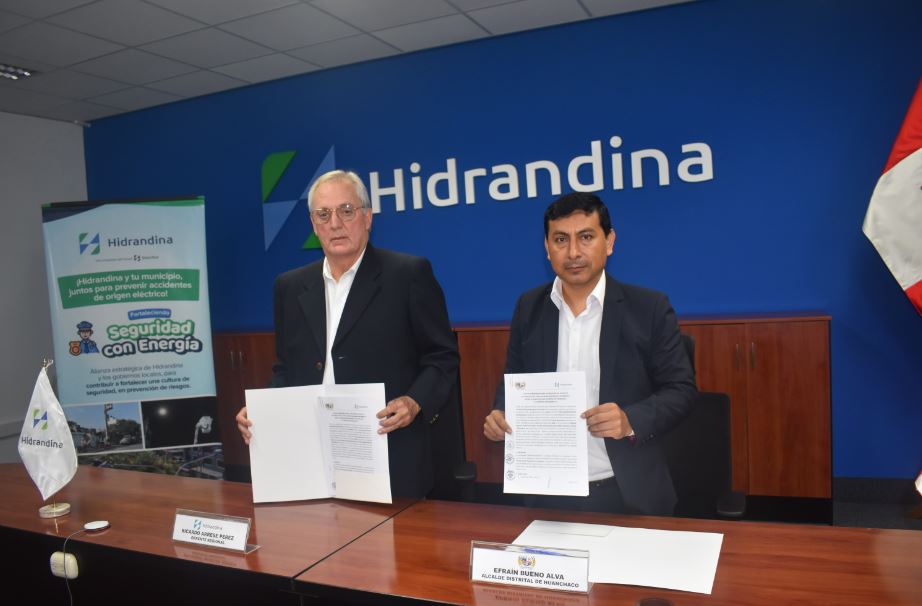 Gerente General de Hidrandina y Alcalde Distrital de Huanchaco