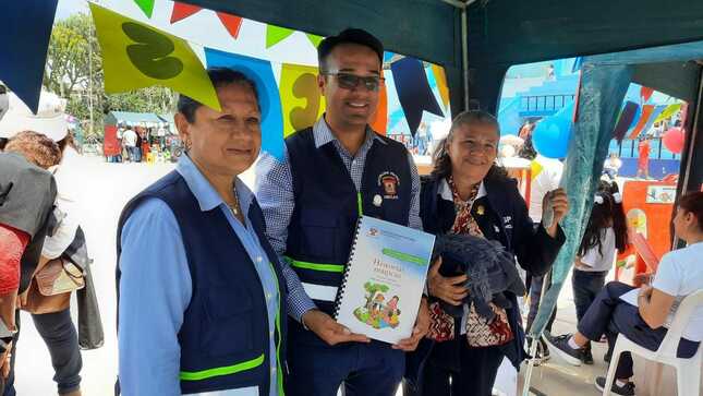 Feria Inclusiva "ABRIENDO PUERTAS A LA DIVERSIDAD" 