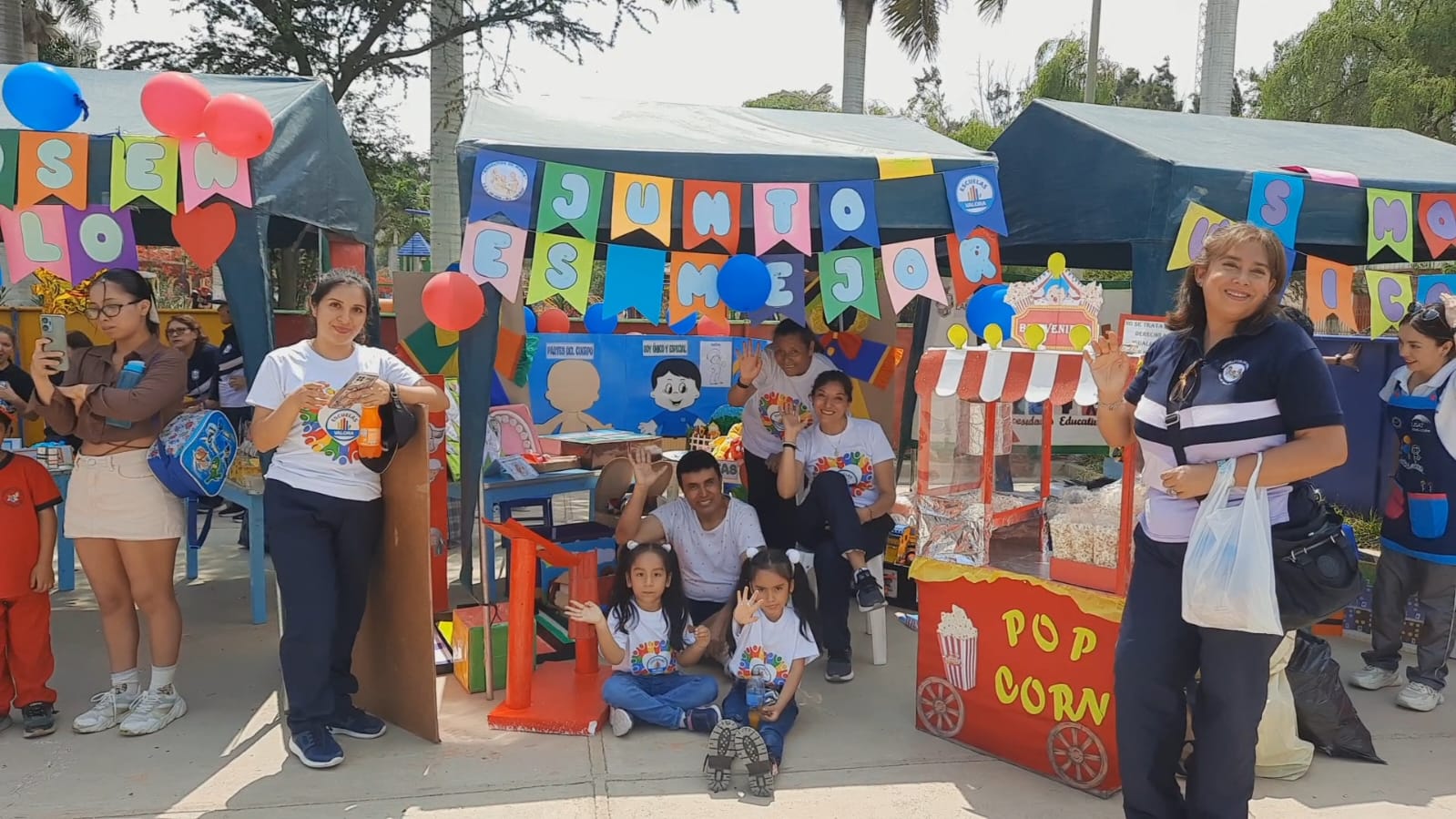 Feria Inclusiva "ABRIENDO PUERTAS A LA DIVERSIDAD"