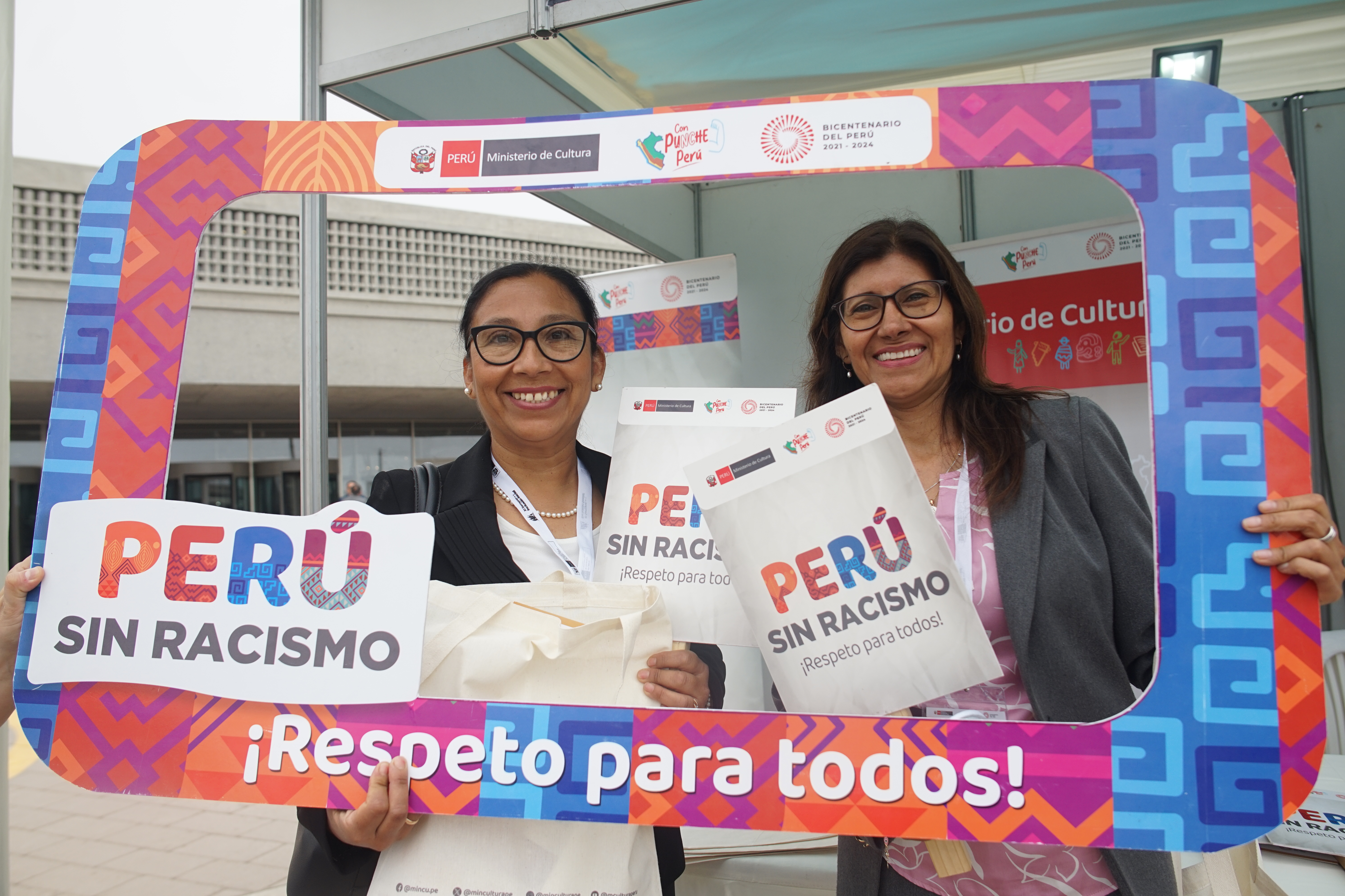 Conocimientos tradicionales de sabios de pueblos indígenas u originarios, música y arte, formarán parte de feria Perú sin Racismo en Satipo