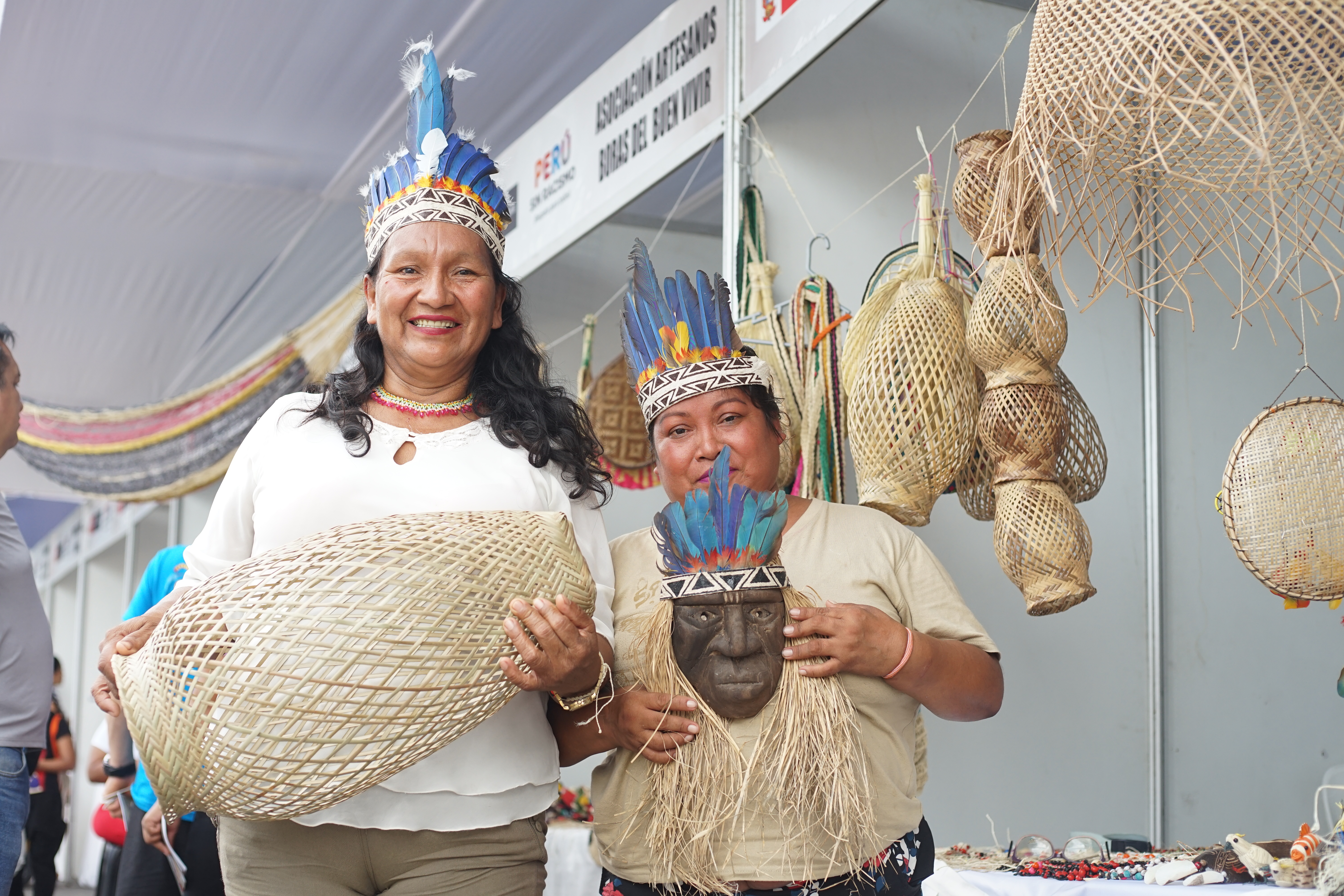 Conocimientos tradicionales de sabios de pueblos indígenas u originarios, música y arte, formarán parte de feria Perú sin Racismo en Satipo