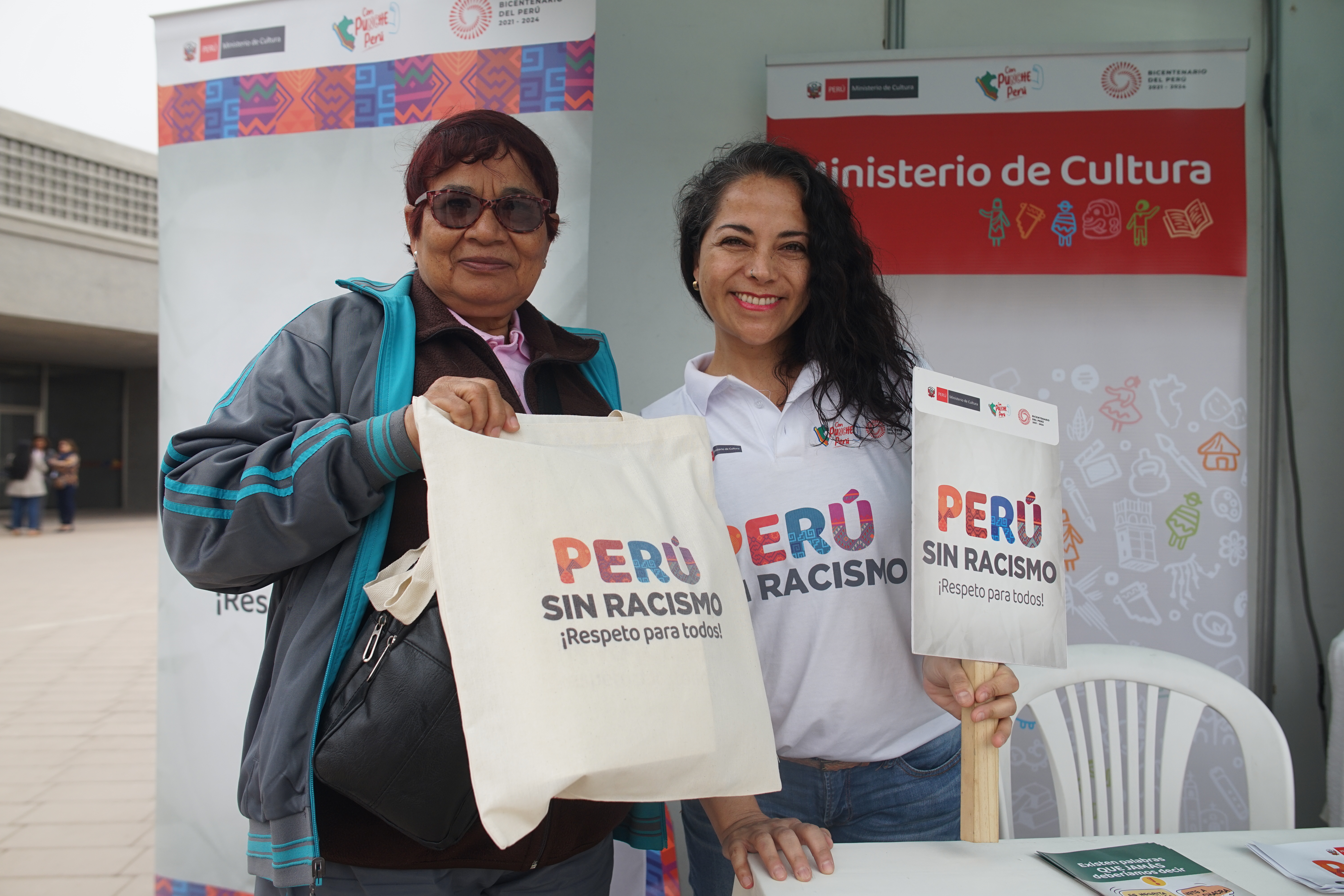 Conocimientos tradicionales de sabios de pueblos indígenas u originarios, música y arte, formarán parte de feria Perú sin Racismo en Satipo