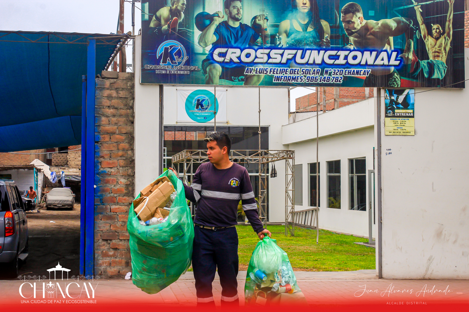 Esta mañana, los incansables colaboradores de la Subgerencia de Residuos Sólidos llevaron a cabo una jornada de recolección de residuos en las instituciones educativas ubicadas en la zona centro.