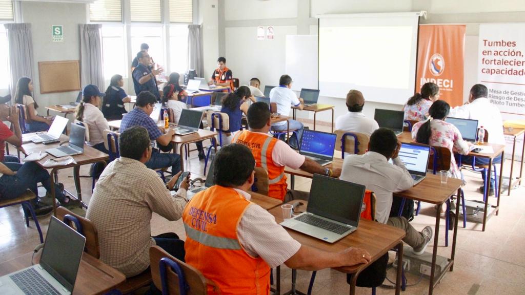 Más de 120 comunicadores de Tumbes, Piura y La Libertad son capacitados para informar adecuadamente ante el FEN