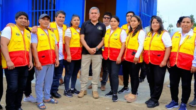 Alcalde provincial inauguró Puesto de Auxilio Rápido en Túpac Amaru y anunció 5 puestos más
