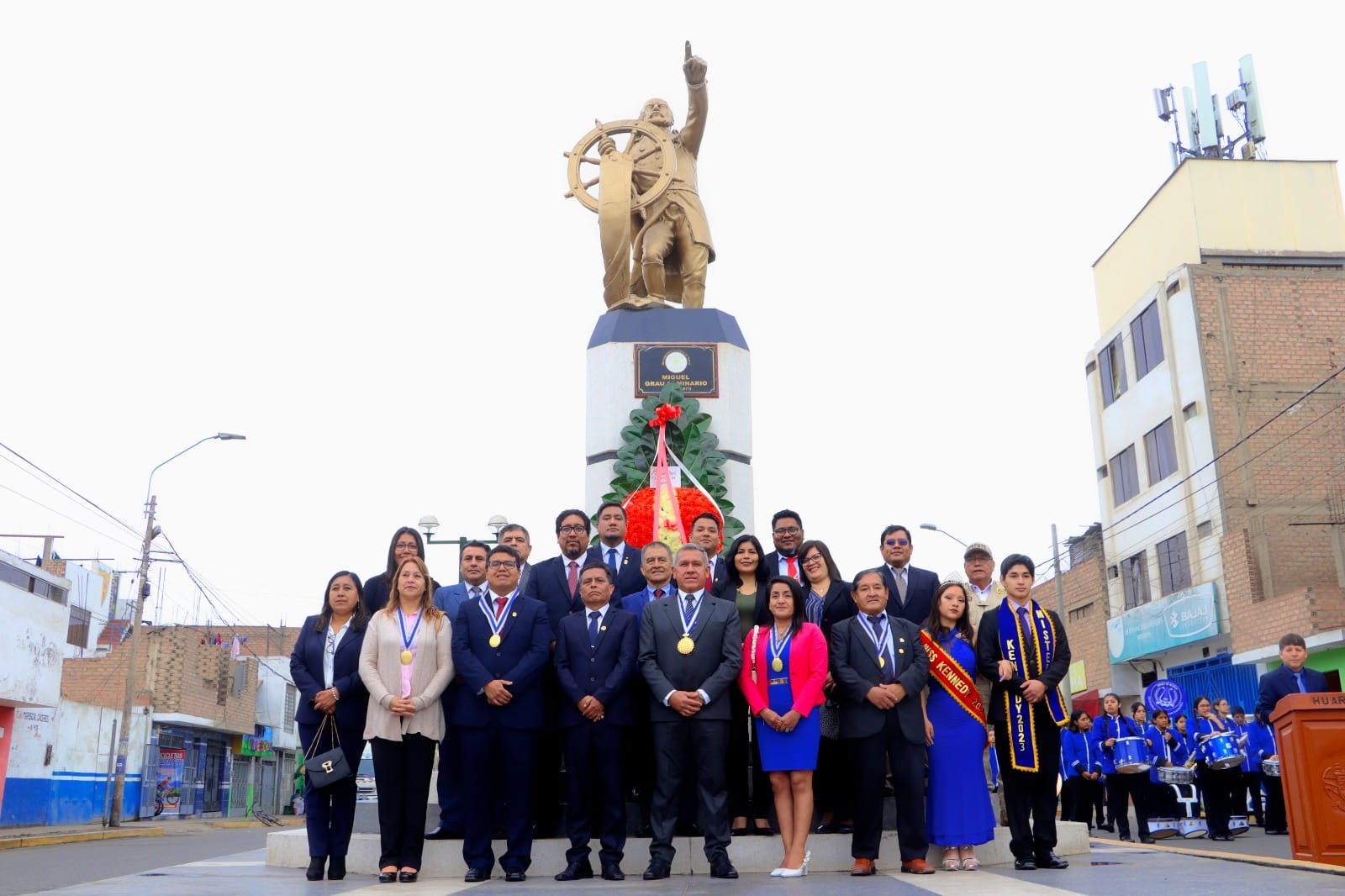 La Municipalidad de Huaral saluda a la Marina de Guerra del Perú en su día y conmemora el 144 aniversario del Combate Naval de Angamos, donde se inmoló el héroe nacional Miguel Grau