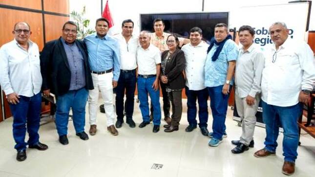 Gobernador y alcaldes gestionan proyectos de impacto para Paita
