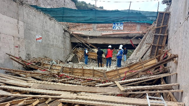 Moquegua.- La Contraloría General de la República encontró presunta responsabilidad civil y administrativa en quienes se desempeñaron como ingeniero residente e inspector en la obra "Mejoramiento del malecón ribereño desde el puente Torata hasta la calle Manuel C. de la Torre".