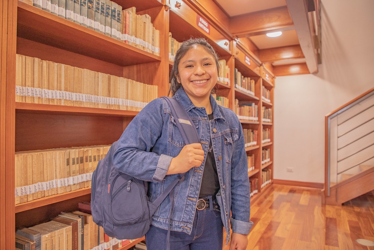 Hasta la fecha Beca Perú benefició con educación superior a más de 2500 peruanos y peruanas