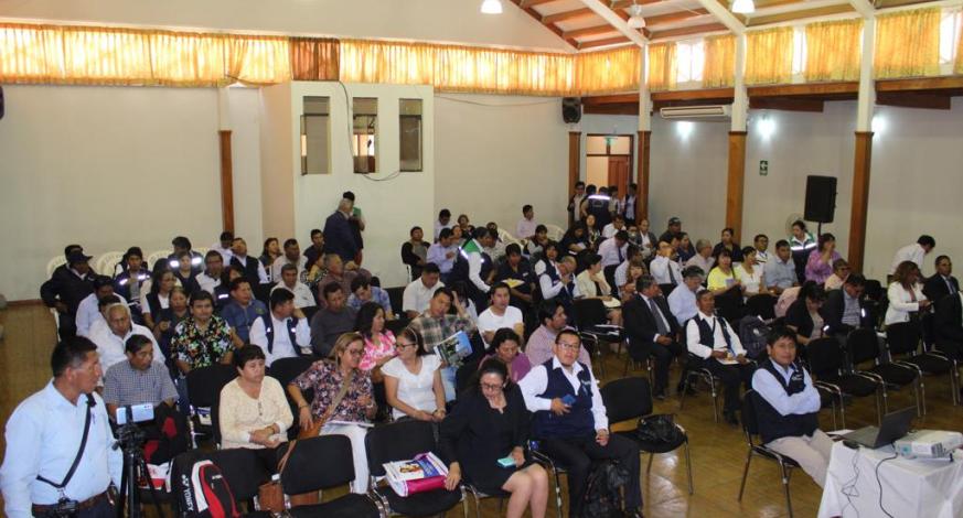Se inició la Sétima Reunión Técnica Nacional denominada “La Convivencia y la Tenencia Responsable de los Animales de Compañía en la Salud Pública”, a desarrollarse desde el 23 al 25 octubre. Esta actividad organizada por la Municipalidad Provincial de Mariscal Nieto, Dirección Regional de Salud y Ministerio de Salud busca prevenir, controlar y vigilar las enfermedades relacionadas a las zoonosis, mediante la asistencia técnica al personal operativo de las regiones de salud y gobiernos locales.