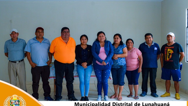 El Burgomaestre de la comuna Sr. Luis Alberto Conislla Jara en compañía de sus regidores de la entidad edil del periodo 2023 – 2026, se reunieron con los pobladores del anexo de uchupampa, en donde fueron citados para poder realizar la elección de su nuevo agente municipal que representara el anexo en mención. 
Donde los vecinos, expusieron sus ideas y problemáticas a la autoridad municipal, de esa manera quedando plasmado en un libro de acta, se procedió a elegir al nuevo Agente Municipal por decisión de los pobladores. Siendo elegidos los siguientes ciudadanos como: 
🟠 Agente Municipal del anexo de Uchupampa: Sra. Sofia Rios Naraza.
🟠 Secretario: Salvador Gonzales del Valle. 
🟠 Tesorero: Vicher Yaros Huaman. 
🟠 Vocal: Carmen de la Cruz Cardenas.
Se procedió a dar lectura del libro de acta para que los ciudadanos puedan firmar lo acordado. 
