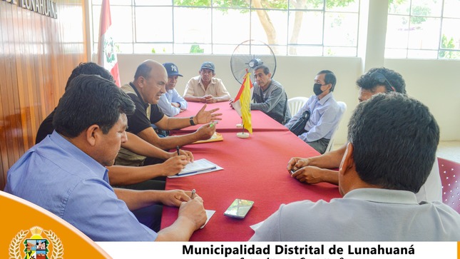 Dr. Luis Alberto Gutiérrez Luyo “Área Legal de la M.D.L.”, Sr. Luis Zapata Sánchez “Encargado de la Oficina de Turismo”, lograron formar la primera de mesa de trabajo para realizar las coordinaciones del FESTIVAL DE LA SOPA CHOLA MAS GRANDE DE LUNAHUANA, evento que se efectuará el próximo cinco de febrero del año 2023. 
Los organizadores de la Asociación de Guías y Orientadores de Turismo “AGOTUL”, sostuvieron buenos resultados con los funcionarios públicos de la entidad municipal, en donde se plasmó diversas ideas por el bienestar de la jurisdicción. En ese sentido la Municipalidad Distrital de Lunahuaná se suma en la realización del evento tan esperado para los pobladores de la Capital Turística y Cultural de la Provincia de Cañete. 
