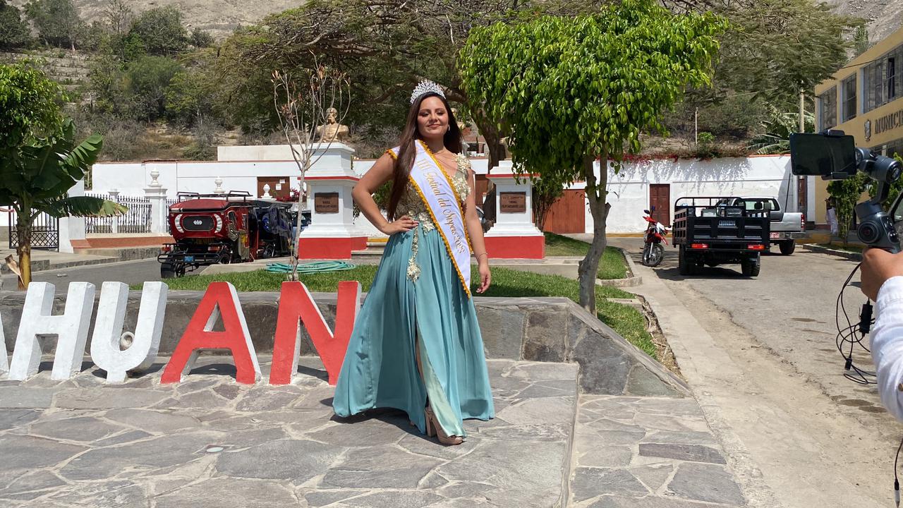 Reina del Festival del Níspero - Lunahuaná👑