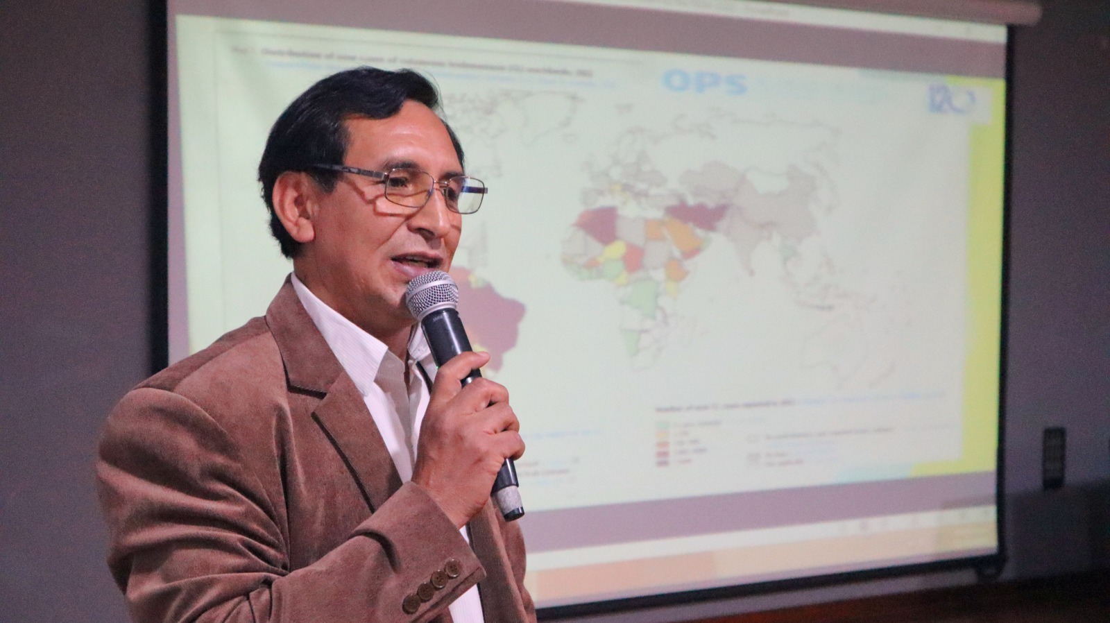 Junín más de 40 profesionales de la salud son capacitados en el tratamiento a pacientes afectados por leishmaniasis