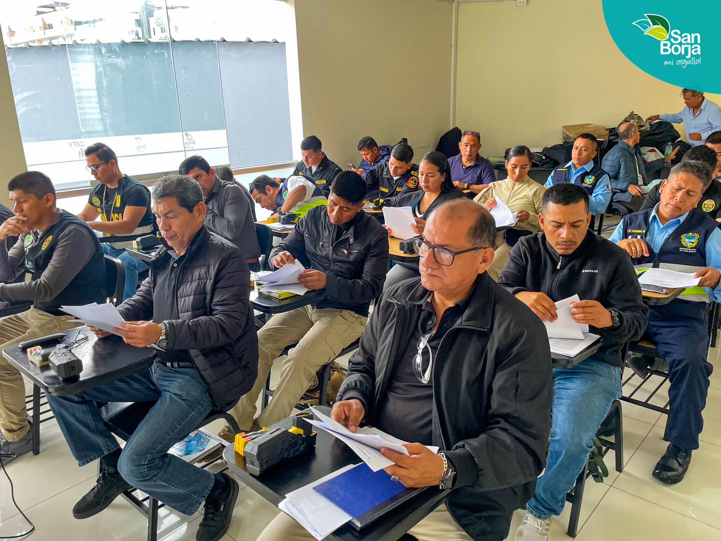 capacitación especializada en uso adecuado de armas no letales