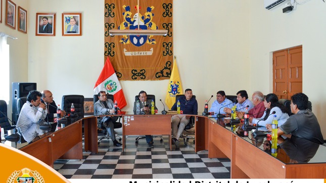 El burgomaestre del distrito Sr. Luis Alberto Conislla Jara, junto a sus regidores de la comisión de turismo; Stra. Vicky Rubí Vicente de la Cruz, Sr. Manuel del Carpio Sanz; y el encargado de turismo Sr. Luis Zapata Sánchez, en coordinación con los responsables de AGOTUL, Sr. Martin Candela Álvarez y el Sr. José Rivas Alvarado, se reunieron con la Autoridad de la Provincia de Cañete Sr. José Tomás Alcántara Malásquez. 
Por otra parte, el Alcalde Provincial felicito al distrito de Lunahuaná, por ser impulsadores en el sector turismo, a la vez, se comprometió en poder brindar el apoyo necesario al FESTIVAL DE LA SOPA CHOLA MAS GRANDE a desarrollarse el cinco de febrero del año en curso.
Asimismo, el Sr. Conislla Jara, agradeció a la autoridad provincial por brindar la ayuda en el evento que congrega a miles de vecinos y turistas en la plaza principal de la Capital Turística y Cultural de la Provincia de Cañete. 