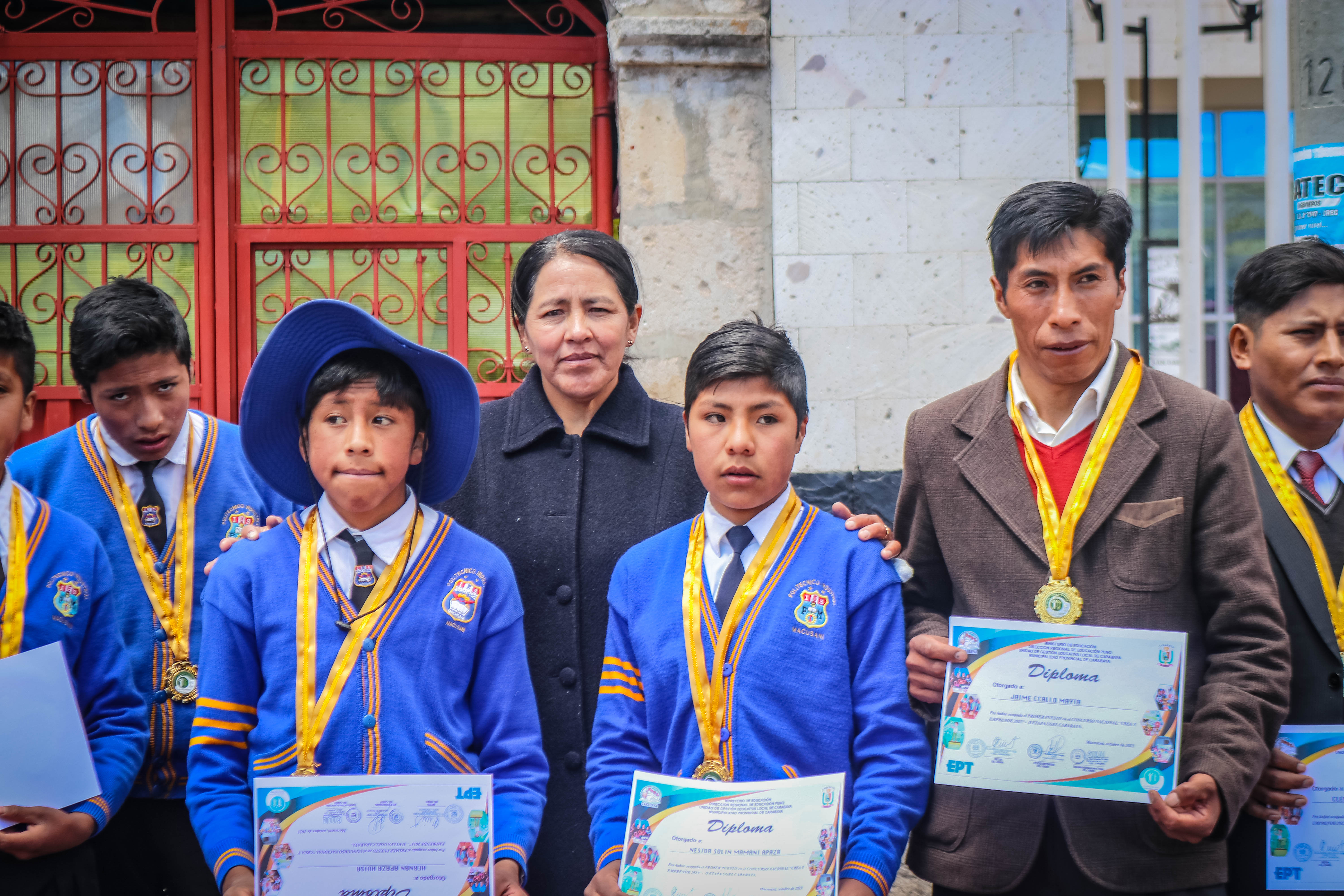 Se premió a los estudiantes de las diferentes instituciones educativas del nivel inicial, primario y secundario