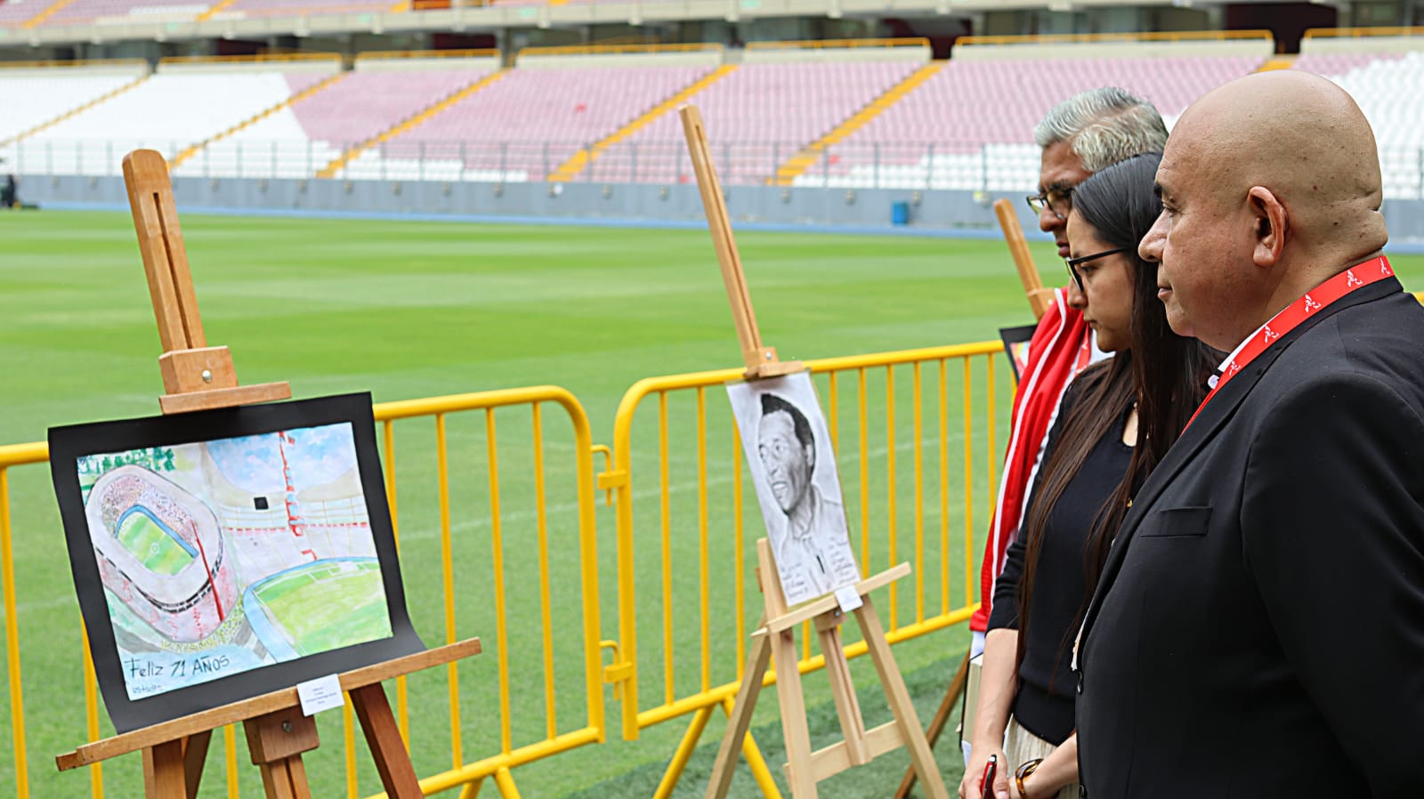 concurso de dibujo y feria deportiva por el 71 aniversario del Estadio Nacional