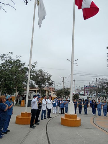 La ceremonia se llevó a cabo en el frontis de nuestra institución