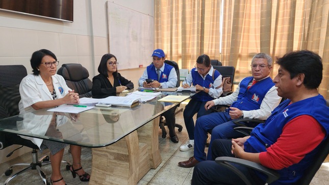 Llegó acompañado del defensor del pueblo de Piura, junto a un equipo de profesionales especialistas