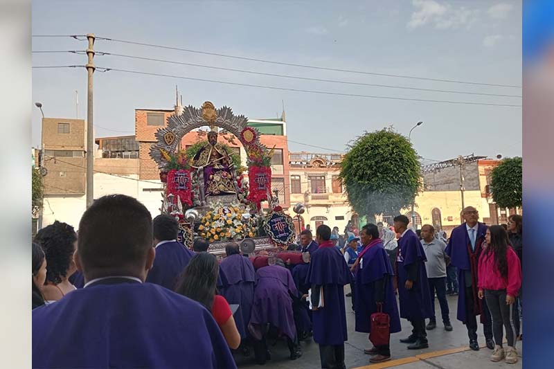 Señor del Mar fue recibido por una comitiva de la Corte del Callao