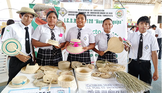 I.EB.R. de Palotoa (Ugel Manu) logra el mayor puntaje en etapa regional del Concurso "Crea y Emprende”.