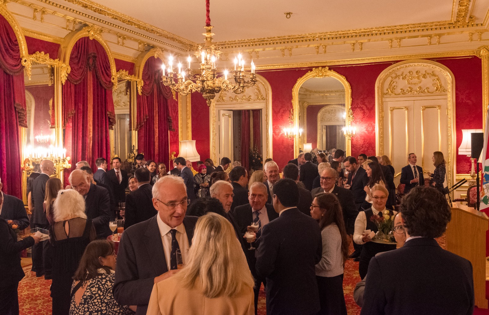 Embajador peruano y ministro británico presidieron recepción por el 200° aniversario de relaciones diplomáticas entre el Perú y Reino Unido