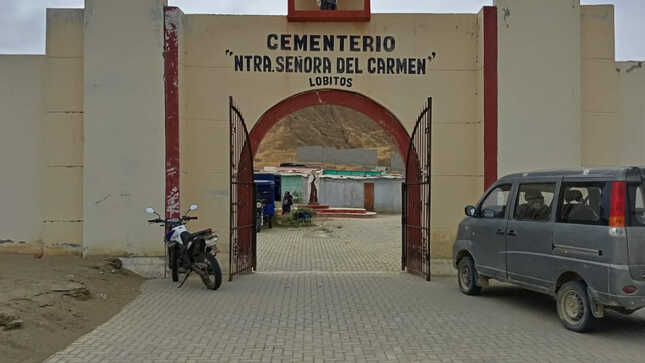 Archivo JPG de Municipalidad De Lobitos Realiza Limpieza Y Mantenimiento De Cementerio Nuestra Señora Del Carmen