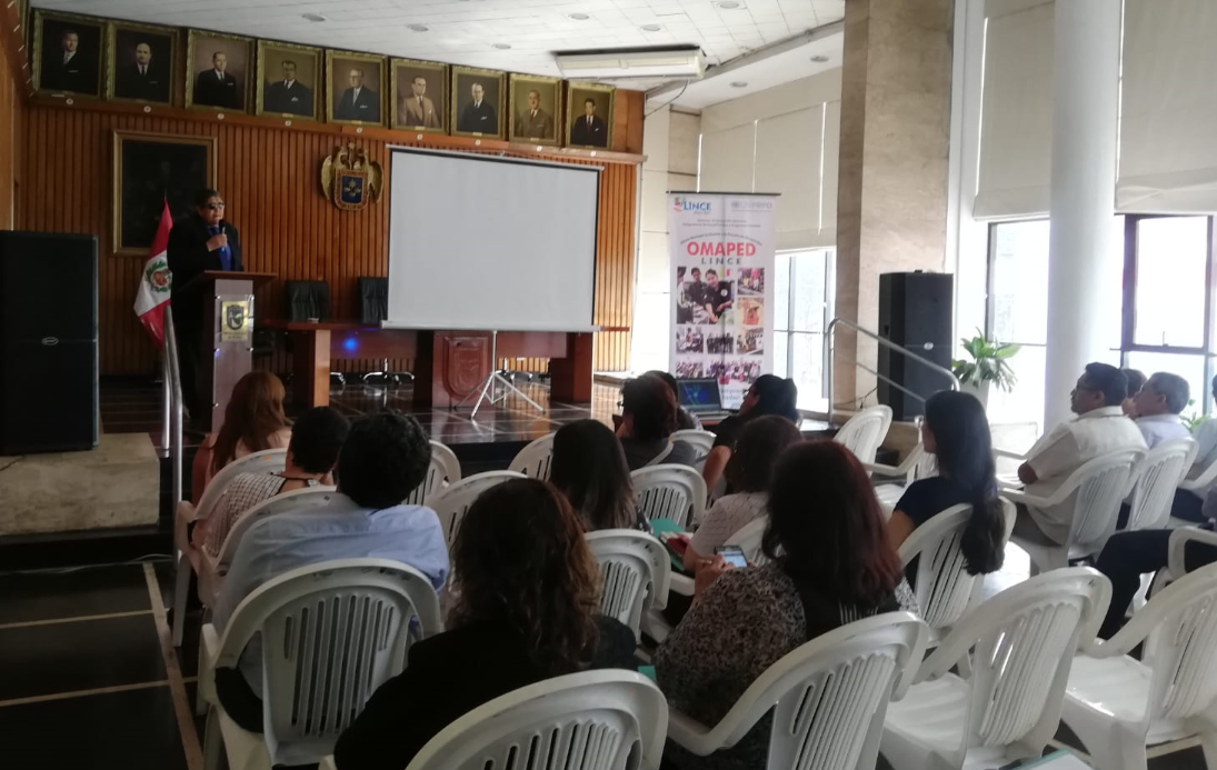 Ponencia del Abog. Victor Hugo Vargas, director de promoción y desarrollo social CONADIS