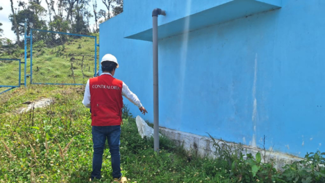  La Contraloría General alertó riesgos en la obra de mejoramiento integral del sistema de agua potable y saneamiento complementario para las localidades de Corosha, Beirut, Anexos Vista Alegre, La Banda y Lejía a cargo de la Municipalidad Distrital de Corosha. Esta situación podría generar un potencial perjuicio económico a la mencionada entidad y afectar a 1246 pobladores.