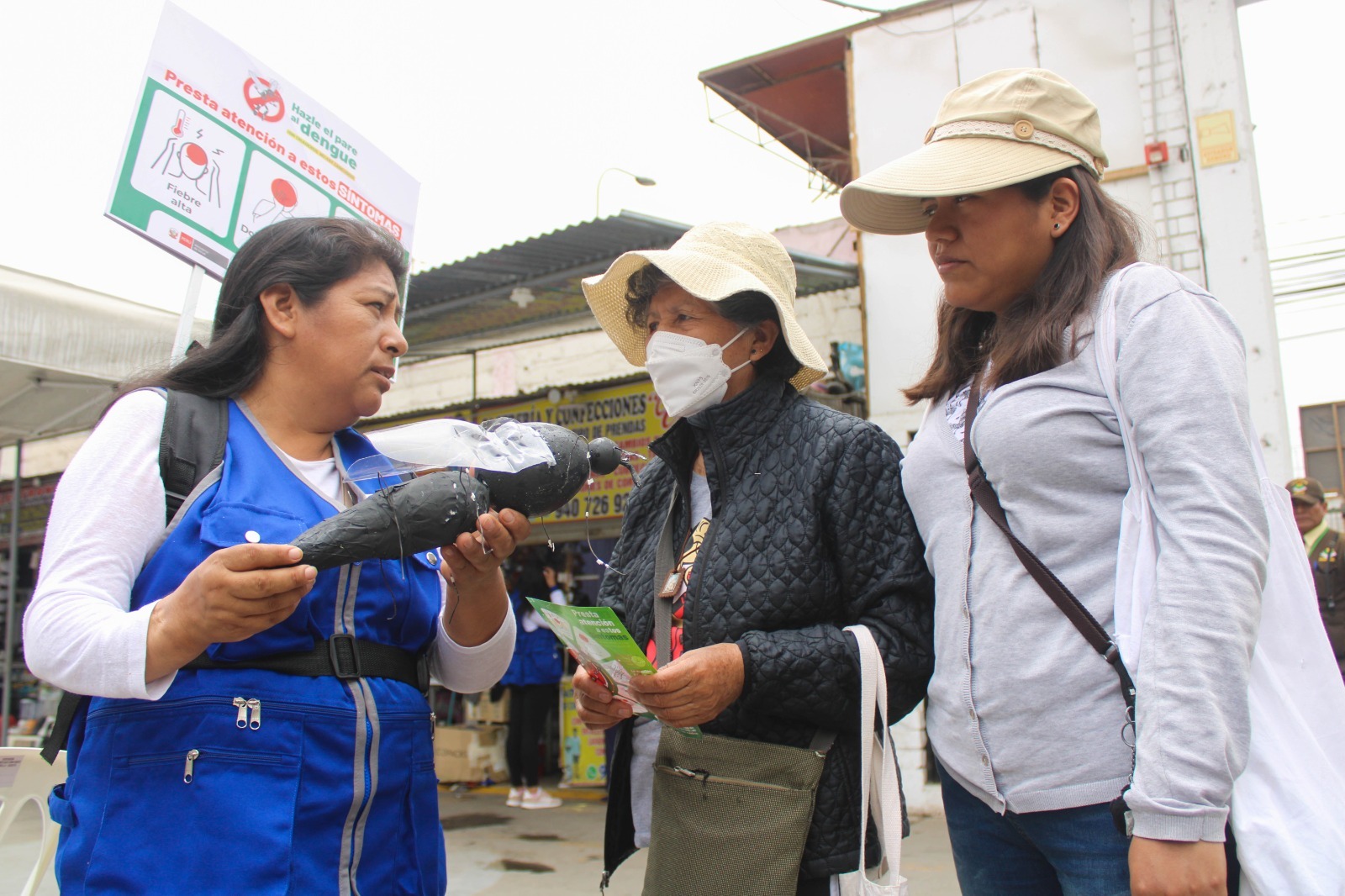 Visita a Mercados de Flores por prevención del dengue - 4